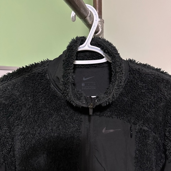 Nike Sherpa Style Fleece Women’s - Picture 2 of 3